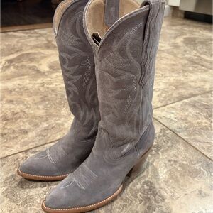 Idyllwind Gray Heeled Boots